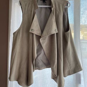 INC suede cream vest size 1X